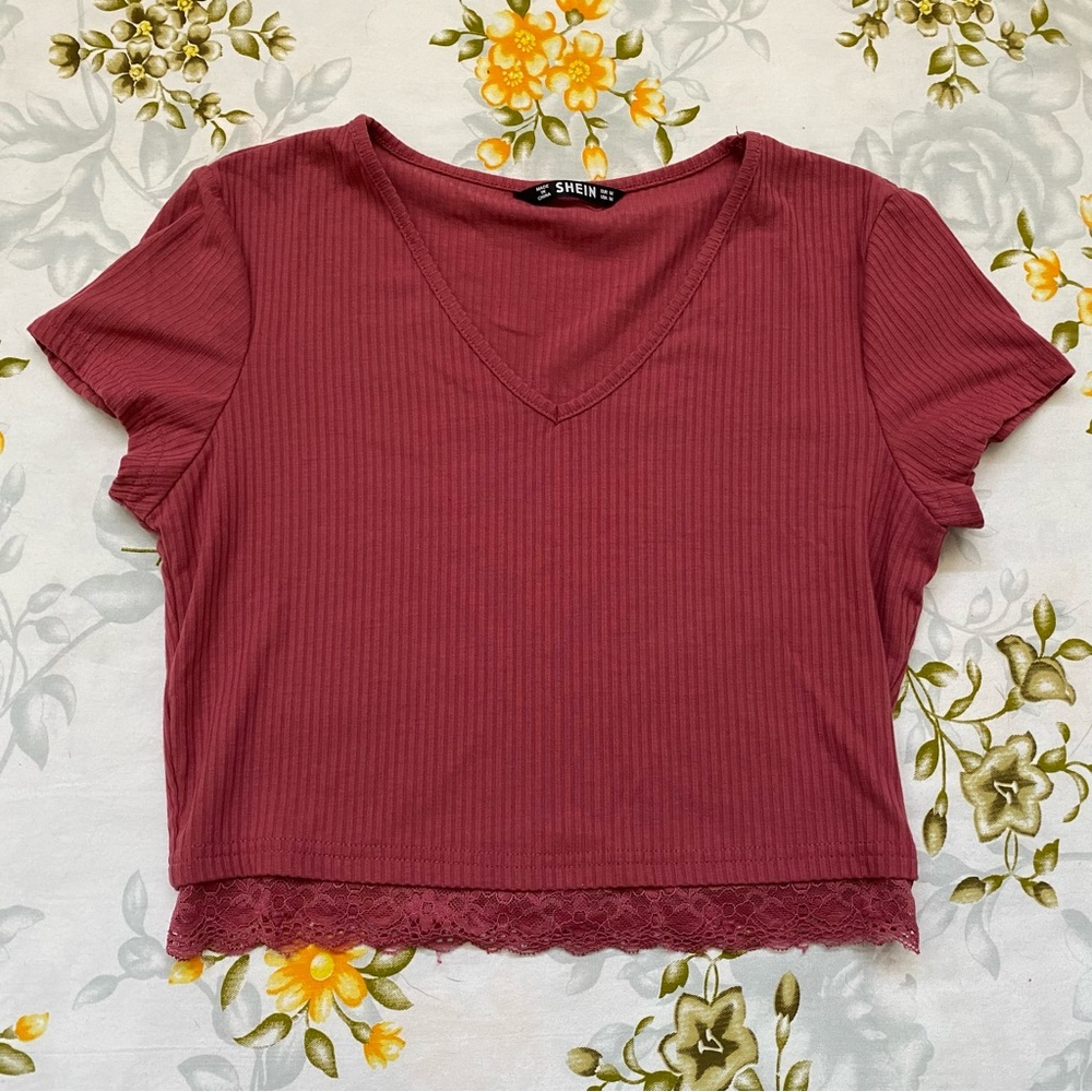 Shein Size M Cranberry Lace Crop Top